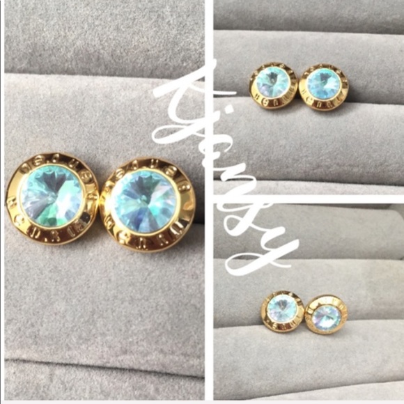 Henri Bendel Purple Blue Earrings - Picture 5 of 5